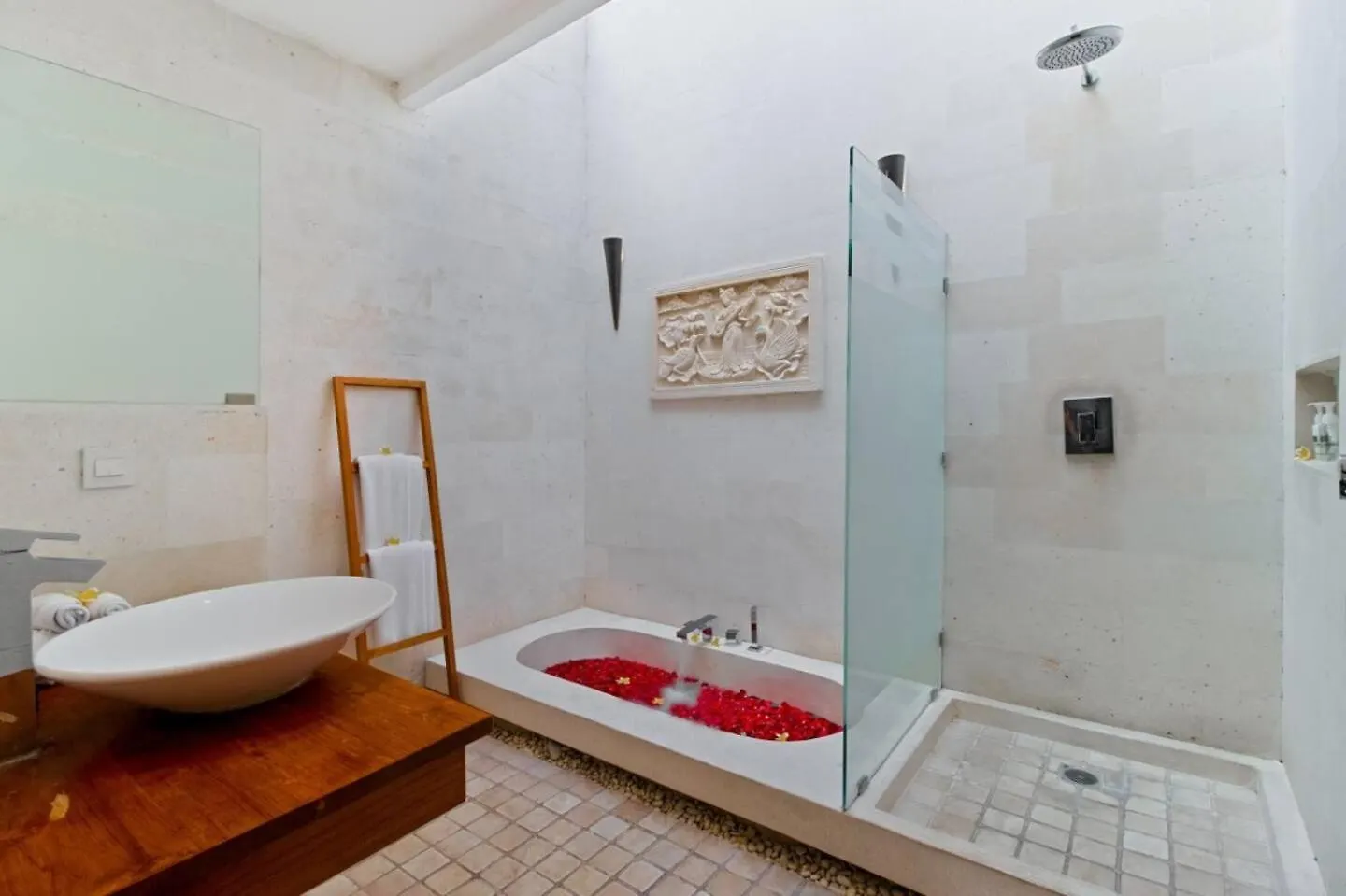 Villa Miro - Luxury, 3 Bed, Central Seminyak Seminyak (Bali)