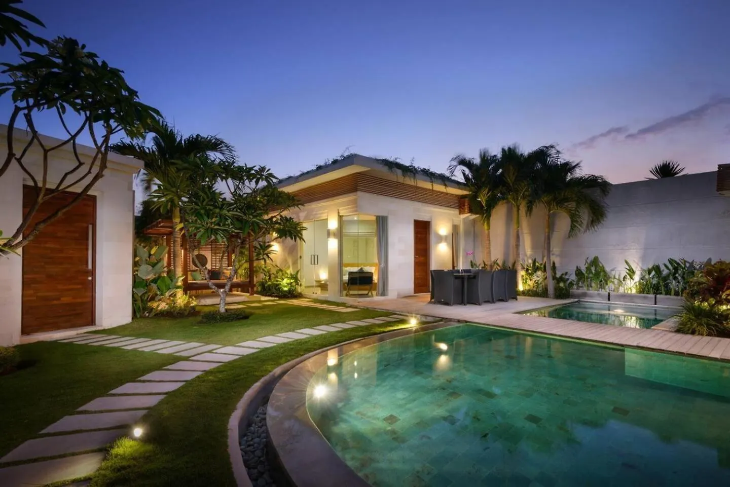 Villa Miro - Luxury, 3 Bed, Central Seminyak