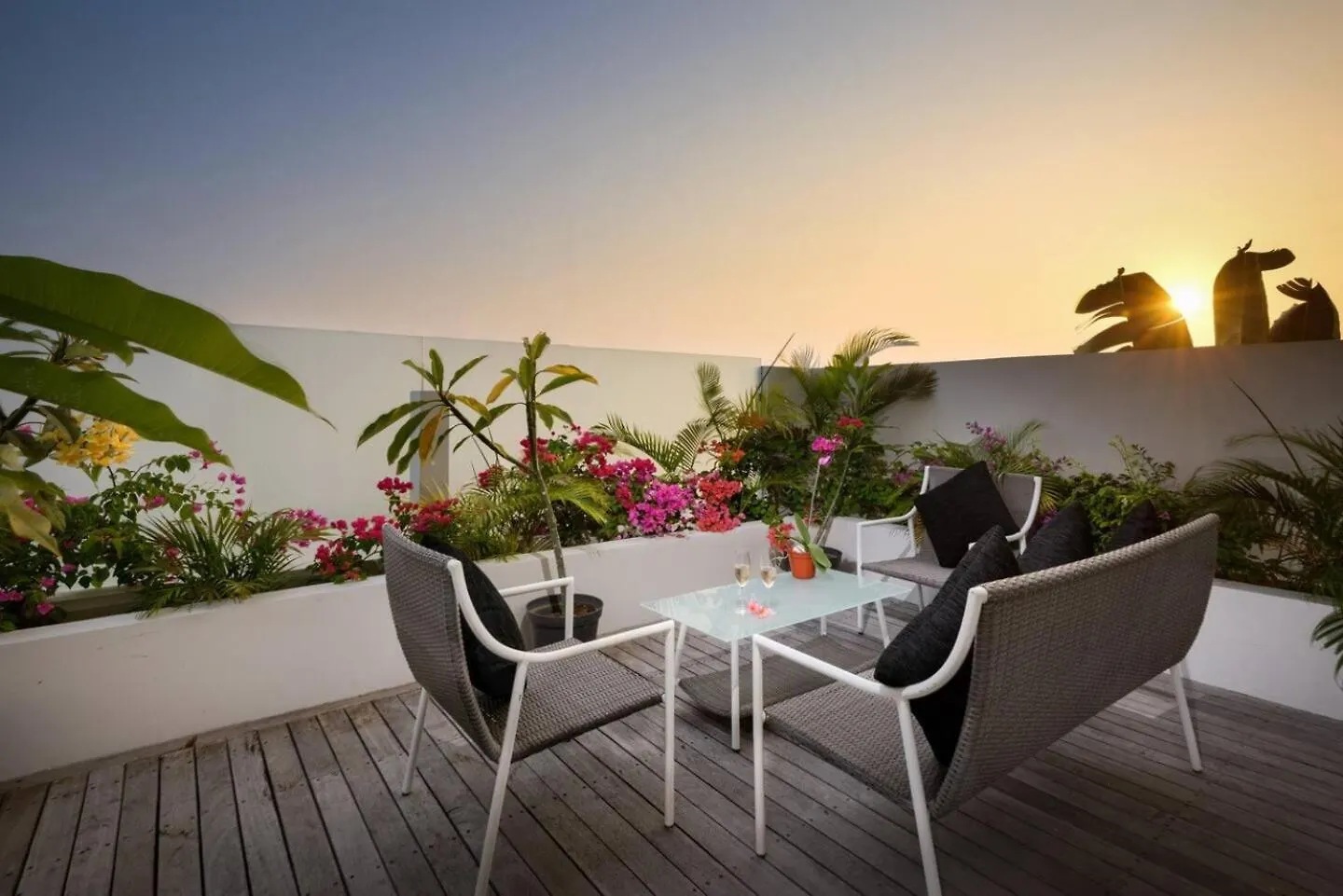 Villa Miro - Luxury, 3 Bed, Central Seminyak 0*, Seminyak (Bali)
